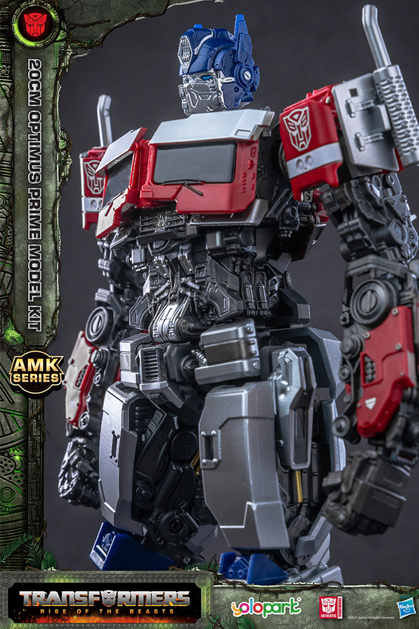 Optimus Prime 7.87" Advance Model Kit (AMK)