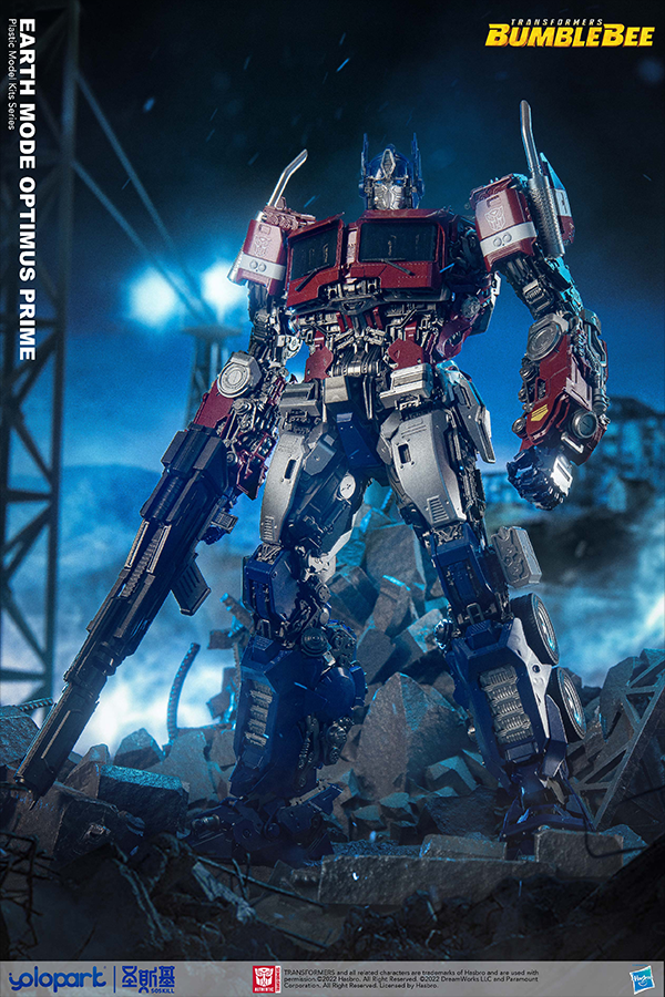 Optimus Prime 12″ Premium Model Kit (PMK)